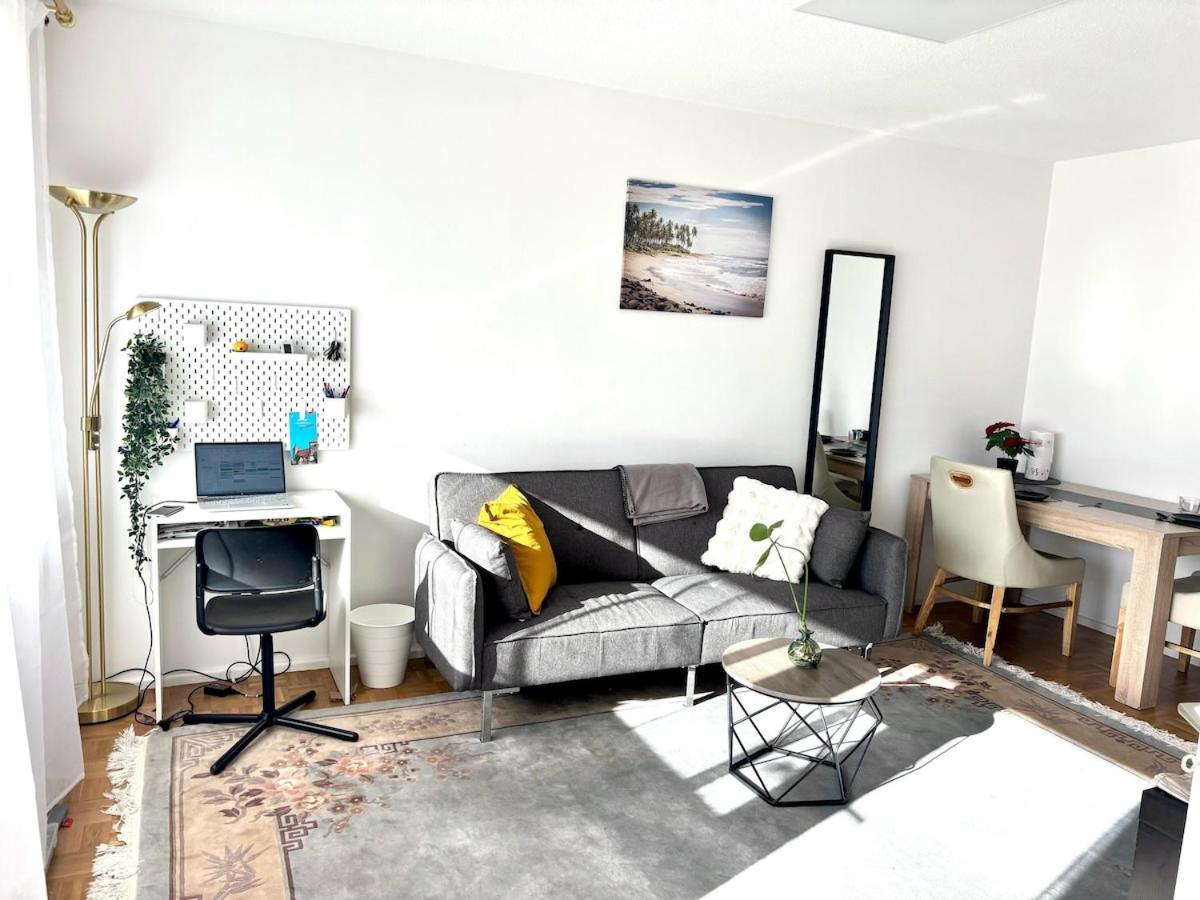 2-room With Balcony And Kitchen Apartment Nürnberg